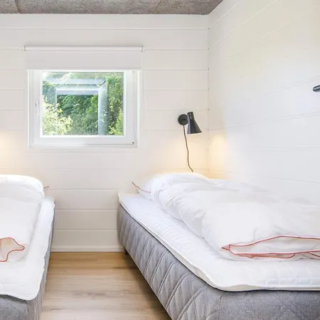 Vakantiehuis Holiday Lxxxi *